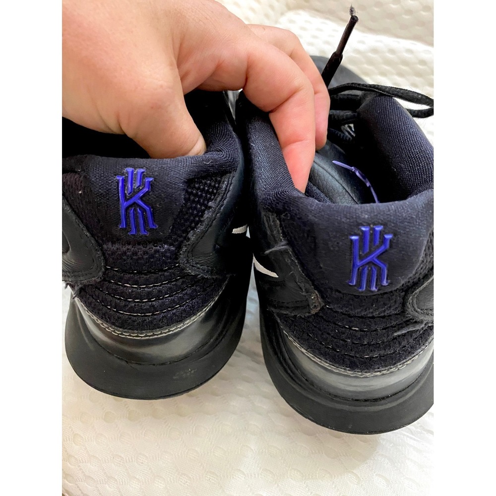 Nike Kyrie Infinity Black White Purple Basketball Shoes CZ0204-005 Mens Size 12 - Picture 2 of 6